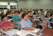 Inscriben para el ingreso en Ciencias Económicas